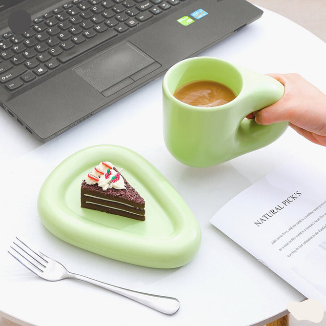 Nordic Aesthetic Ceramic Chubby Chunky Cup and Triangular Saucer Set for Kitchen Utensils