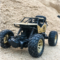 Mini Four Wheel Climbing Rock Crawler 1:18 Scale Remote Control Car Toy