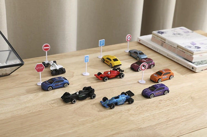 Tube Cars Mini Metal Die Cast Metal and Plastic Parts Race Car Toy